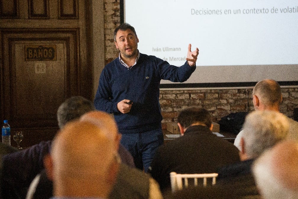 Jornada de Híbridos 2025: CEC presentó su primer híbrido de maíz